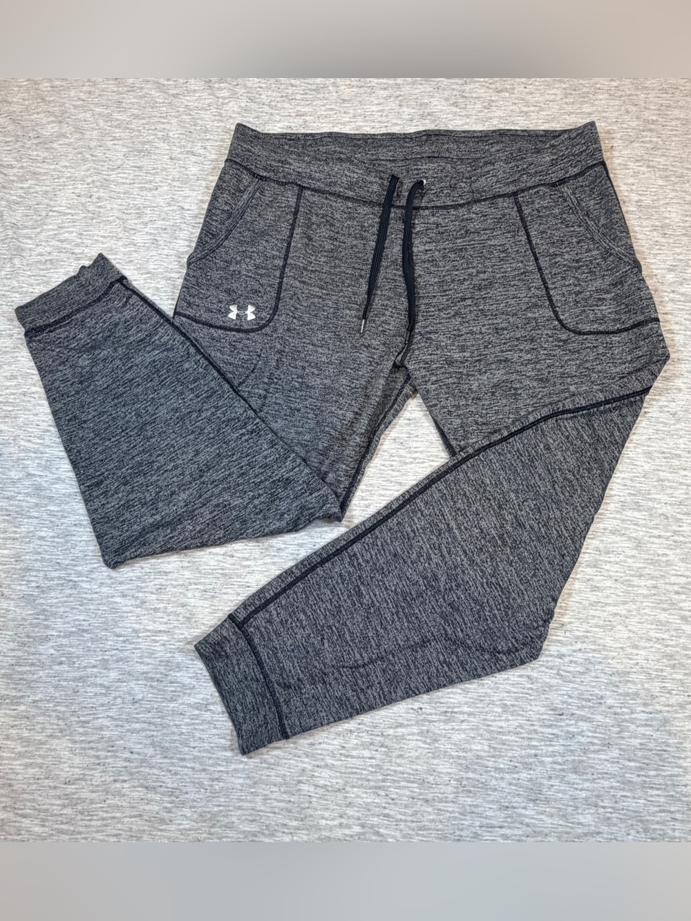 Under Armour Women's Tech Twist Jogger Pants Grey